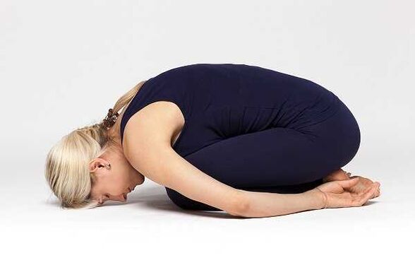 La pose de l'enfant (balasana)